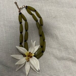 Chic Olive and White Floral Necklace